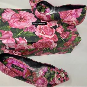 ❤️sold❤️ Dolce & Gabbana Floral & Jeweled Heels